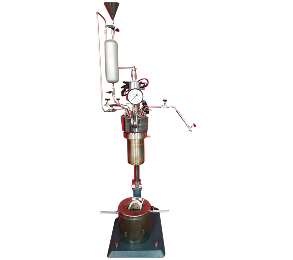 KCFD系列--帶在線加料、在線取樣-卡環連接